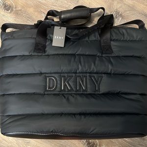 DKNY Nora Puffy Weekender bag NEW WITH TAGS in black